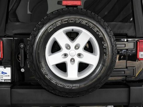 Used 2017 Jeep Wrangler Unlimited Sport w/ Quick Order Package 24S image 39