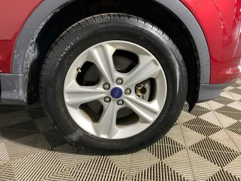 Used 2016 Ford Escape SE AWD/4WD image 9