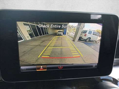 Used 2018 Mercedes-Benz GLC 300 image 16