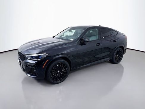 Used 2023 BMW X6 xDrive40i w/ Executive Package image 3