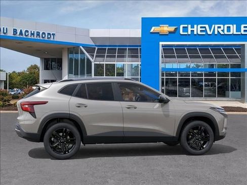 New 2026 Chevrolet Trax ACTIV w/ Driver Confidence Package FWD image 5