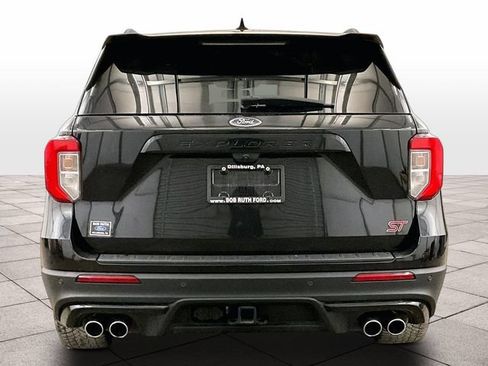 Used 2022 Ford Explorer ST w/ ST Street Pack AWD/4WD image 4