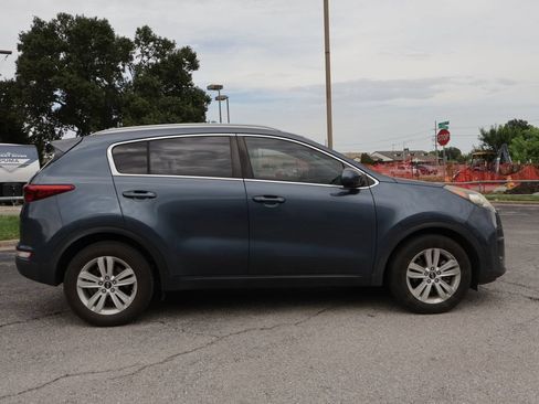 Used 2018 Kia Sportage LX w/ LX Popular Package FWD image 13