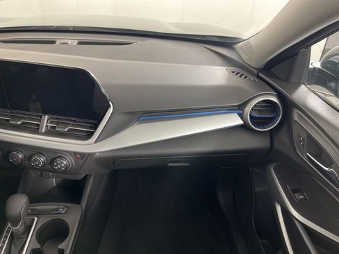 Certified 2025 Chevrolet Trax LS w/ LS Convenience Package FWD image 16