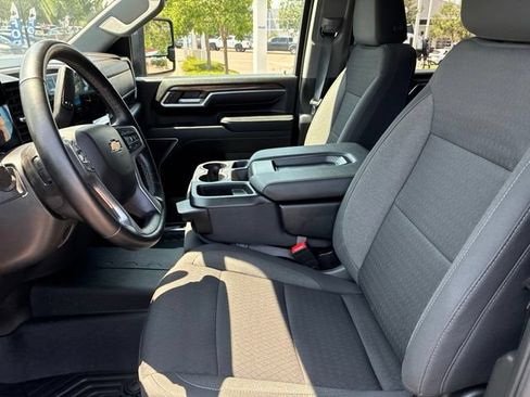 Certified 2025 Chevrolet Silverado 2500 LT w/ All Star Edition AWD/4WD image 14