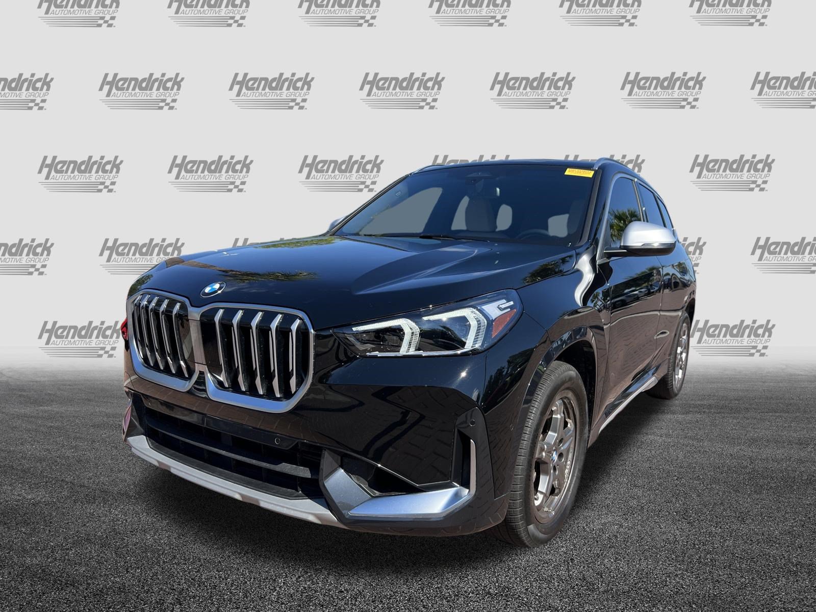 Used 2023 BMW X1 xDrive28i w/ Convenience Package AWD/4WD image 5
