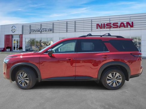 New 2026 Nissan Pathfinder SV FWD image 8