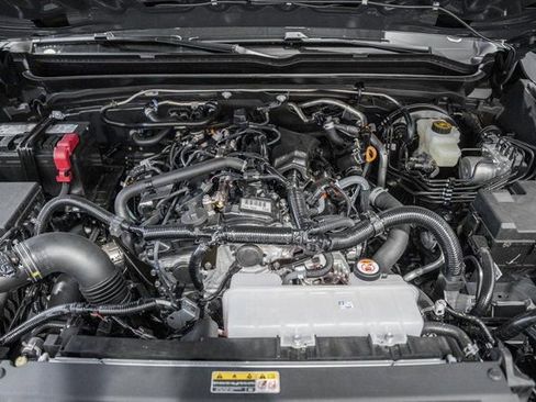 New 2026 Toyota Tacoma SR5 image 17