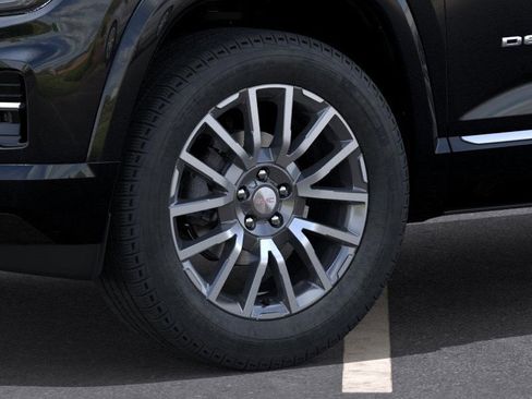 New 2026 GMC Terrain Denali w/ LPO, Floor Liner Package image 9