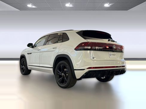 New 2026 Volkswagen Atlas Cross Sport SEL R-Line AWD/4WD image 3