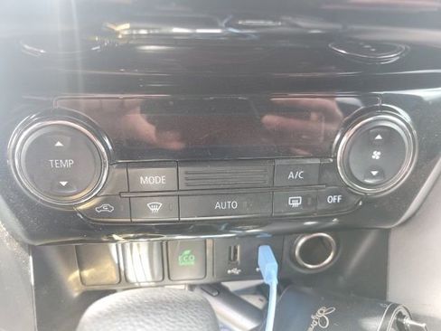 Used 2020 Mitsubishi Eclipse Cross AWD image 19