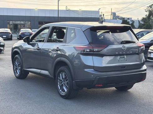 Used 2025 Nissan Rogue S AWD/4WD image 6
