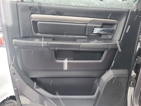 Used 2016 RAM 1500 Sport image 13