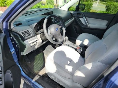 Used 2015 Subaru Forester 2.5i Premium w/ All-Weather Package AWD/4WD image 3