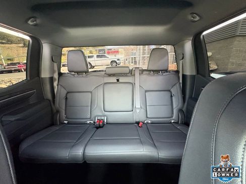 Used 2024 Chevrolet Silverado 1500 LTZ w/ Z71 Off-Road Package AWD/4WD image 6