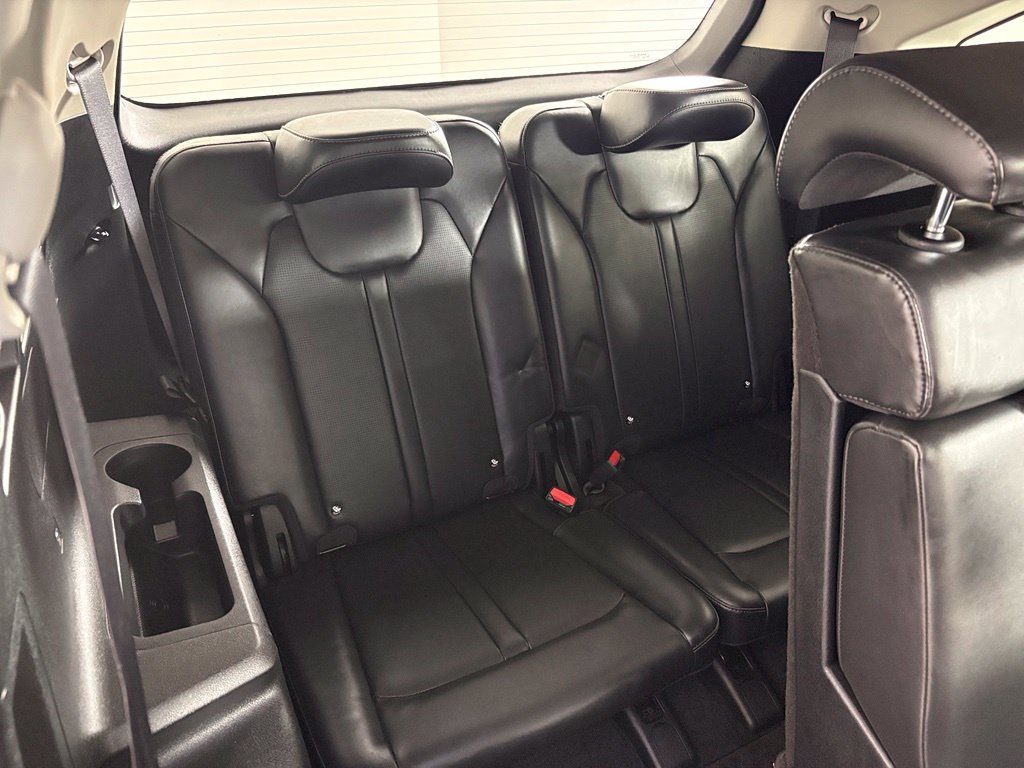 Used 2025 Kia Sorento S w/ Panoramic Sunroof Package FWD image 43