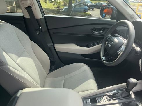 Used 2024 Honda Accord EX image 4