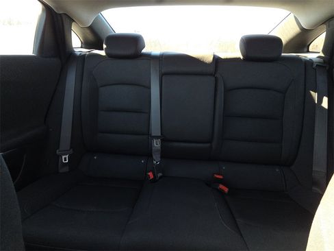 Used 2025 Chevrolet Malibu LT image 25