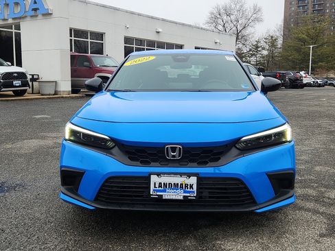 Used 2022 Honda Civic Sport image 2