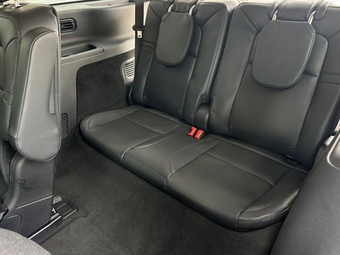 New 2026 Lincoln Aviator 2WD w/ Jet Appearance Package image 14