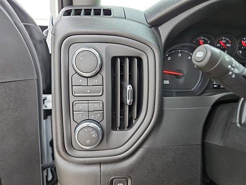 New 2026 GMC Sierra 2500 Pro w/ Convenience Package image 14