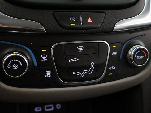 Used 2023 Chevrolet Equinox LS w/ Driver Confidence II Package image 45