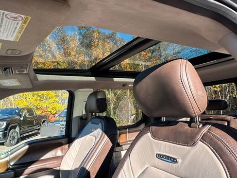 Used 2018 Ford F350 Limited image 37