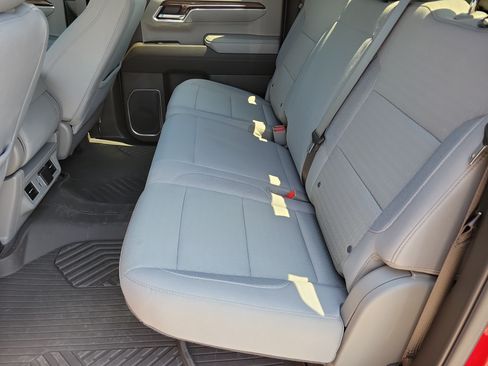 Used 2024 Chevrolet Silverado 1500 LT AWD/4WD image 12