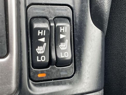 Used 2019 Subaru Forester Premium w/ All-Weather Package image 24