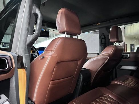 Used 2022 Ford Bronco Outer Banks image 10