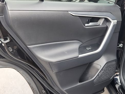 Certified 2025 Toyota RAV4 XLE image 22