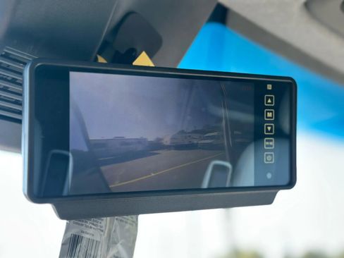 Used 2016 Mercedes-Benz Sprinter 3500 image 21