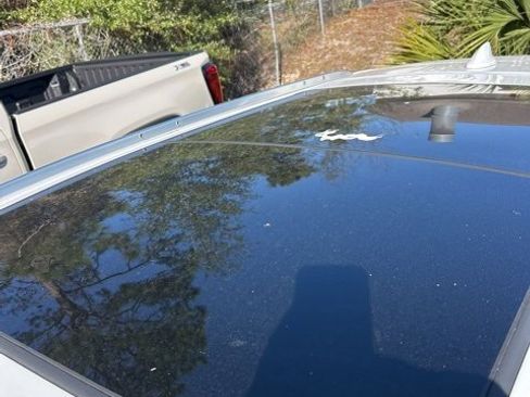 Used 2019 Buick Envision Premium w/ Driver Confidence Package image 5