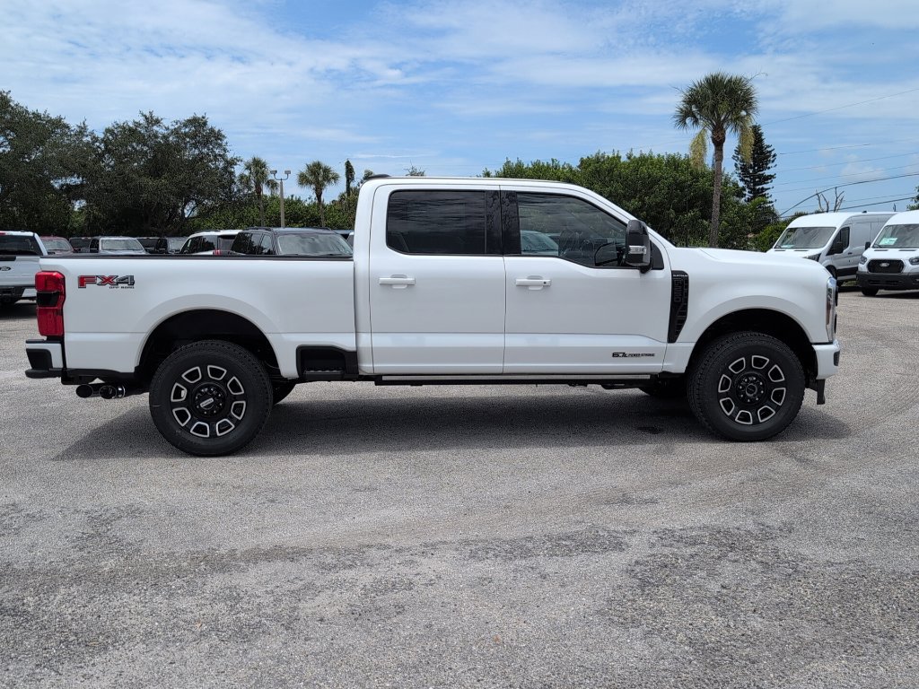 New 2026 Ford F250 Platinum w/ FX4 Off-Road Package AWD/4WD image 2