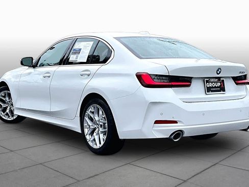 Certified 2025 BMW 330i Sedan RWD image 12