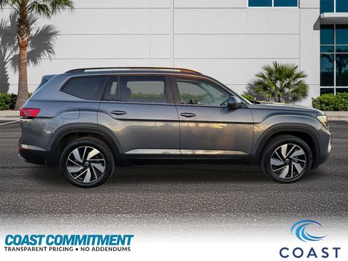 Used 2024 Volkswagen Atlas SE image 5