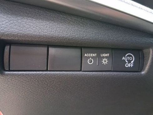 New 2026 Nissan Kicks SV w/ SV Premium Package image 24