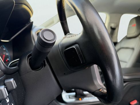 Used 2022 GMC Canyon AT4 w/ Trailering Package image 29