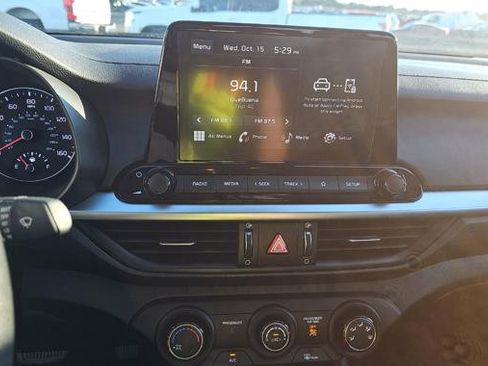 Used 2024 Kia Forte LXS image 11