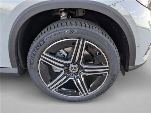 New 2026 Mercedes-Benz GLC 300 image 15