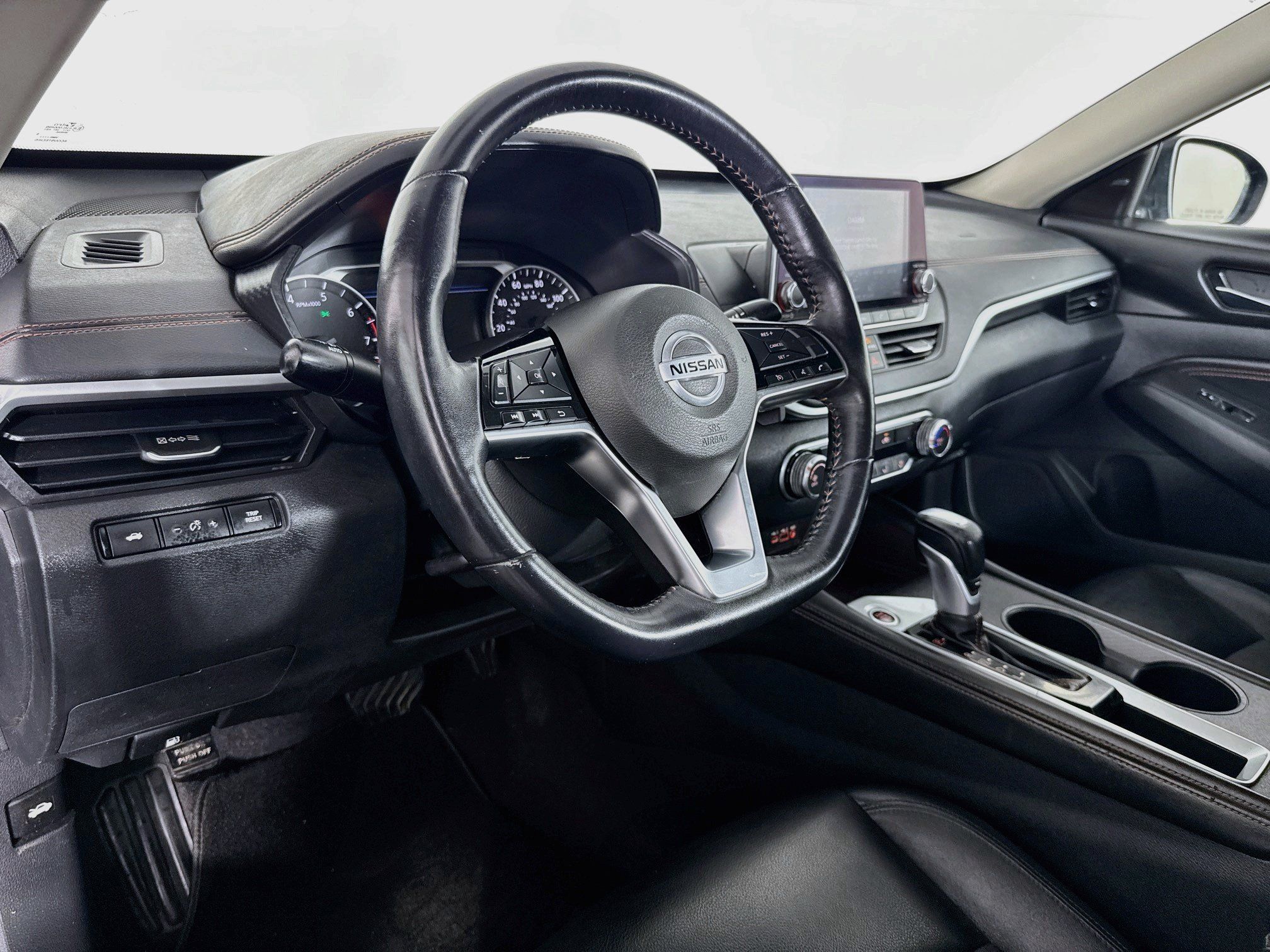 Used 2019 Nissan Altima 2.5 SR FWD image 38