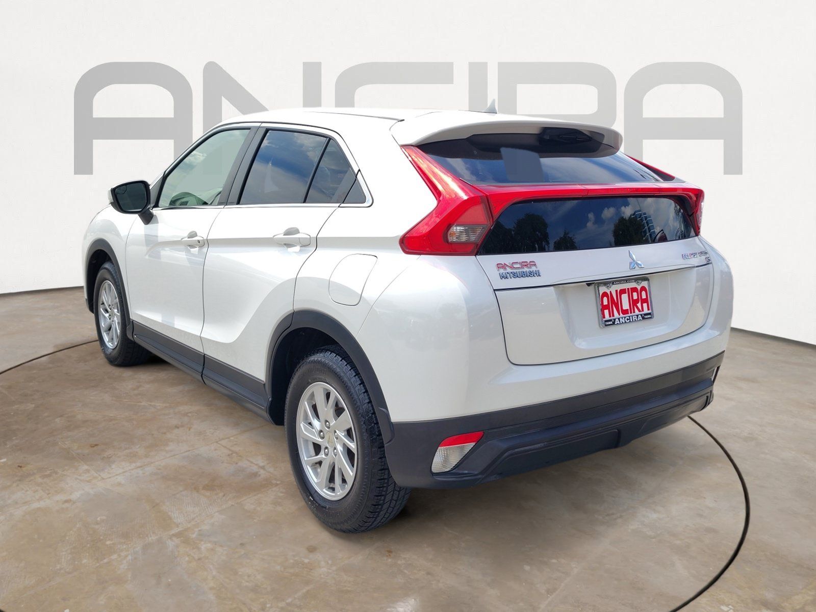Used 2018 Mitsubishi Eclipse Cross ES FWD image 8