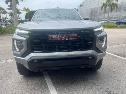 Used 2025 GMC Canyon Elevation w/ Convenience Package RWD image 4