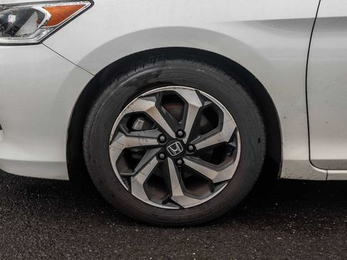 Used 2016 Honda Accord EX-L image 9