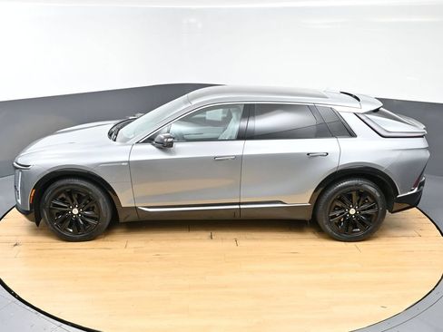 Used 2024 Cadillac Lyriq Luxury AWD/4WD image 50
