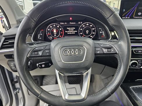 Used 2017 Audi Q7 3.0T Prestige AWD/4WD image 32
