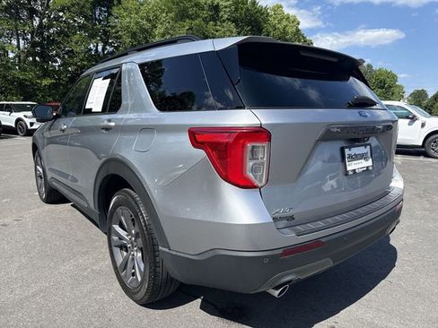 Certified 2022 Ford Explorer XLT w/ Equipment Group 202A AWD/4WD image 6