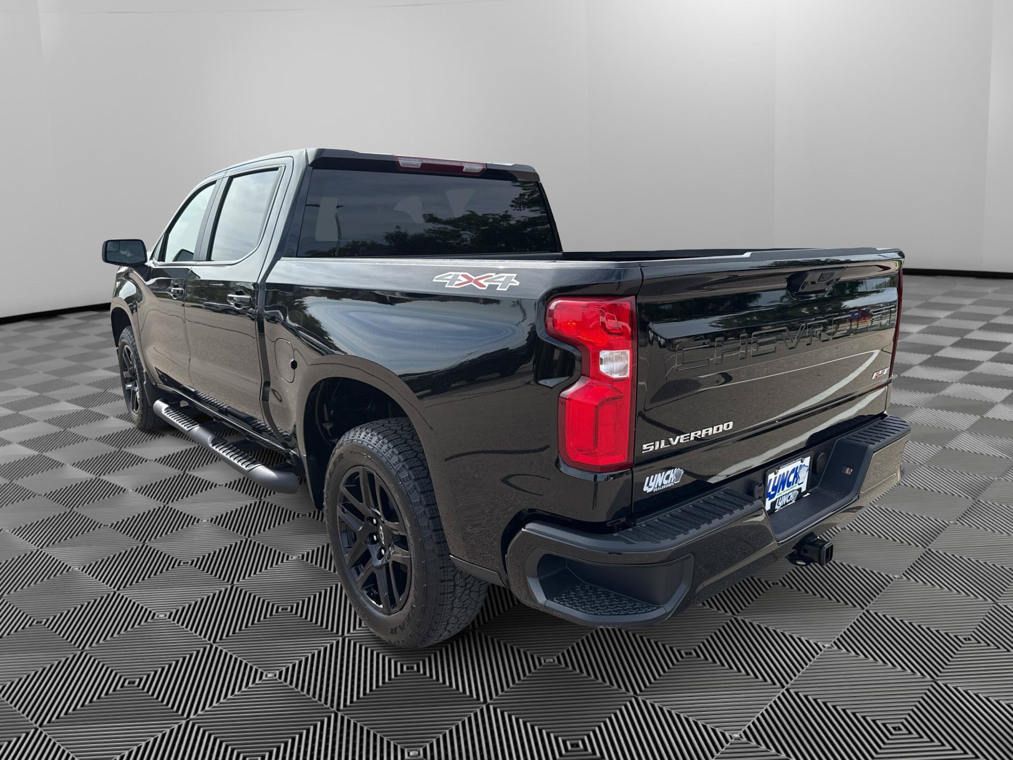 New 2026 Chevrolet Silverado 1500 RST w/ RST Select Package AWD/4WD image 3