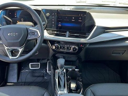 New 2025 Chevrolet Trax ACTIV w/ Driver Confidence Package image 15
