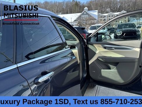 Used 2019 Cadillac XT5 Luxury image 16